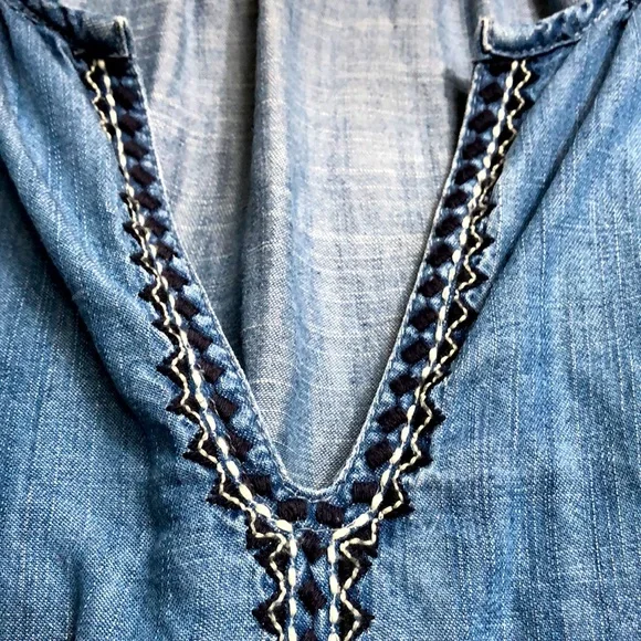 Gap Boho Embroidered Peasant Top Medium Balloon Sleeve - Picture 7 of 13